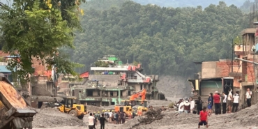 Himalayalar'daki Buzul Faciasının Ardından Nepal İklim Tazminatı Talep Ediyor