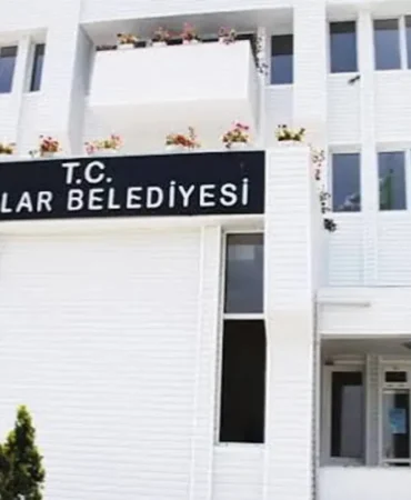 Adalar Belediye Başkanvekilliği Seçiminde AKP Adayına Oy Veren 3 CHP'li Disipline Sevk Edildi