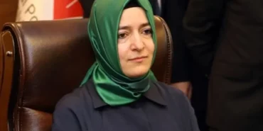 AKP İstifa Eden Fatma Betül Sayan Kaya'nın Adını Resmi Platformlardan Kaldırıyor