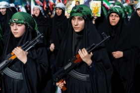 İran Devlet Medyasından Silahlı Kadın Eğitimlerine İlişkin Yeni Görüntüler