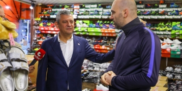 Özgür Özel Rize'de Selden Etkilenen Esnaf ve Vatandaşları Ziyaret Etti
