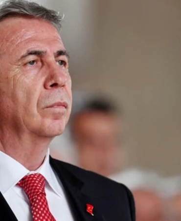 Mansur Yavaş Vahap Seçer'in Gözaltına Alınma Usulünün Hukuka Aykırı Olduğunu Belirtti