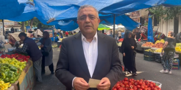 Milletvekili Sezgin Tanrıkulu Diyarbakır'da Pazarı Ziyaret Ederek Geçim Sıkıntısına Dikkat Çekti