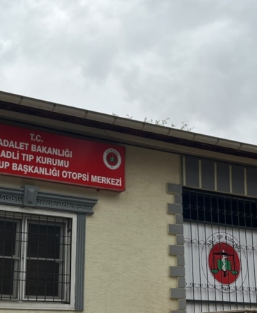 Gaziantep'te Park Halindeki Aracında Silahlı Saldırıya Uğrayan Kişi Hayatını Kaybetti