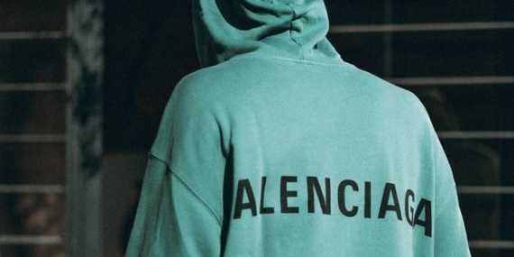 Balenciaga Tartışmalı Açıklamaları Nedeniyle Kanye West İle Ortaklığını Bitirdi